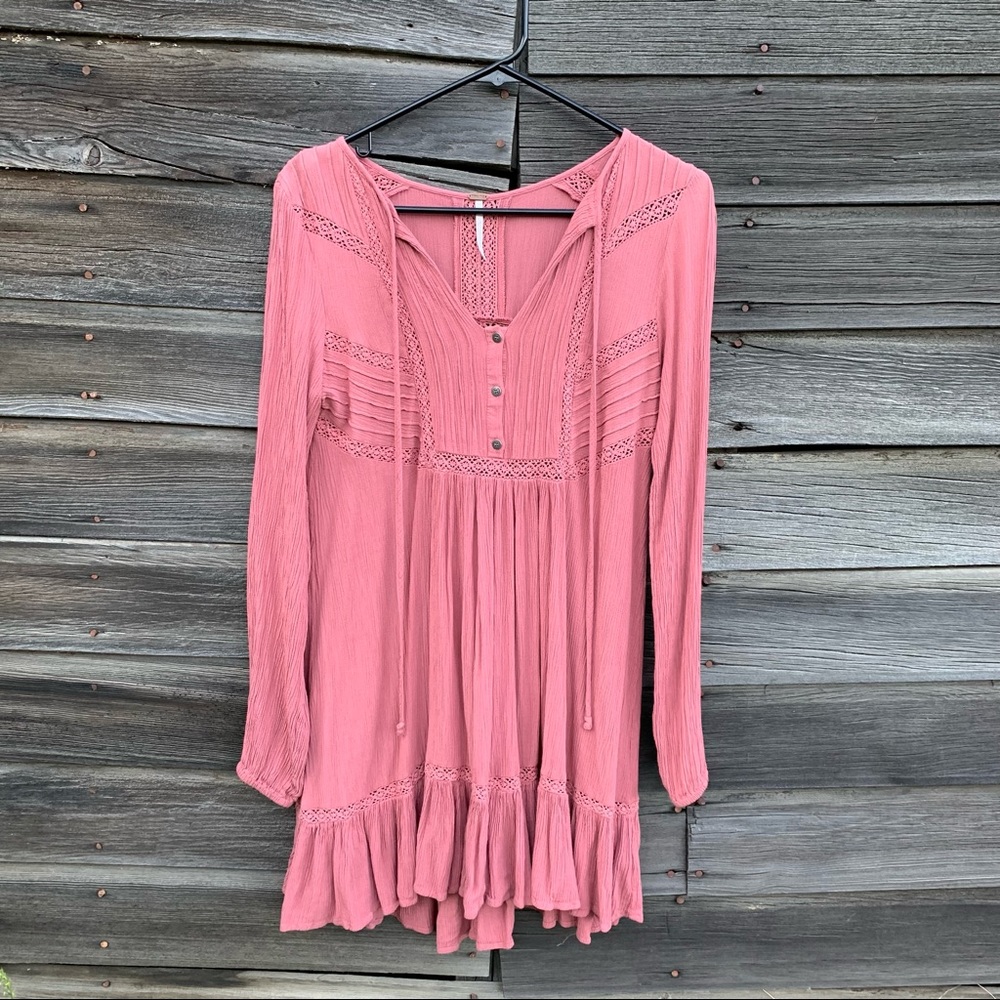 Free People Bohemian Crinkle Tunic Top Blouse Shirt.